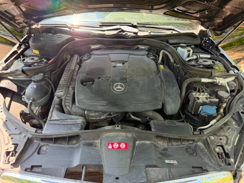 2013 Mercedes-Benz W212 E-Class - Image 14 of 19