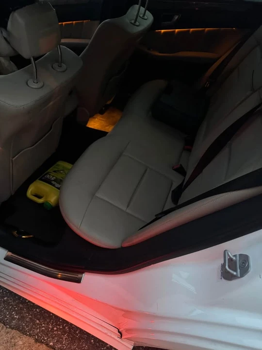 2013 Mercedes-Benz W212 E-Class - Image 8 of 8