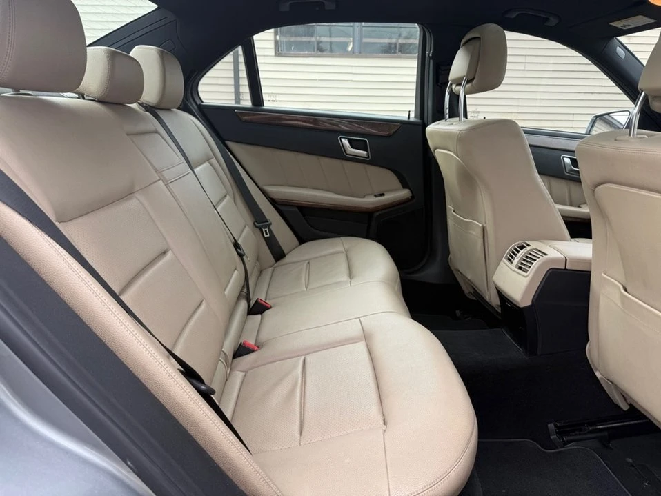 2013 Mercedes-Benz W212 E-Class - Image 11 of 16
