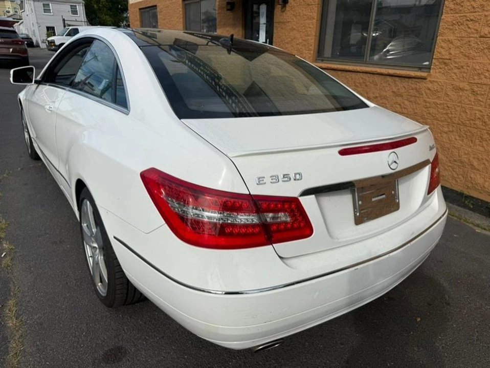 2013 Mercedes-Benz W212 E-Class - Image 2 of 20