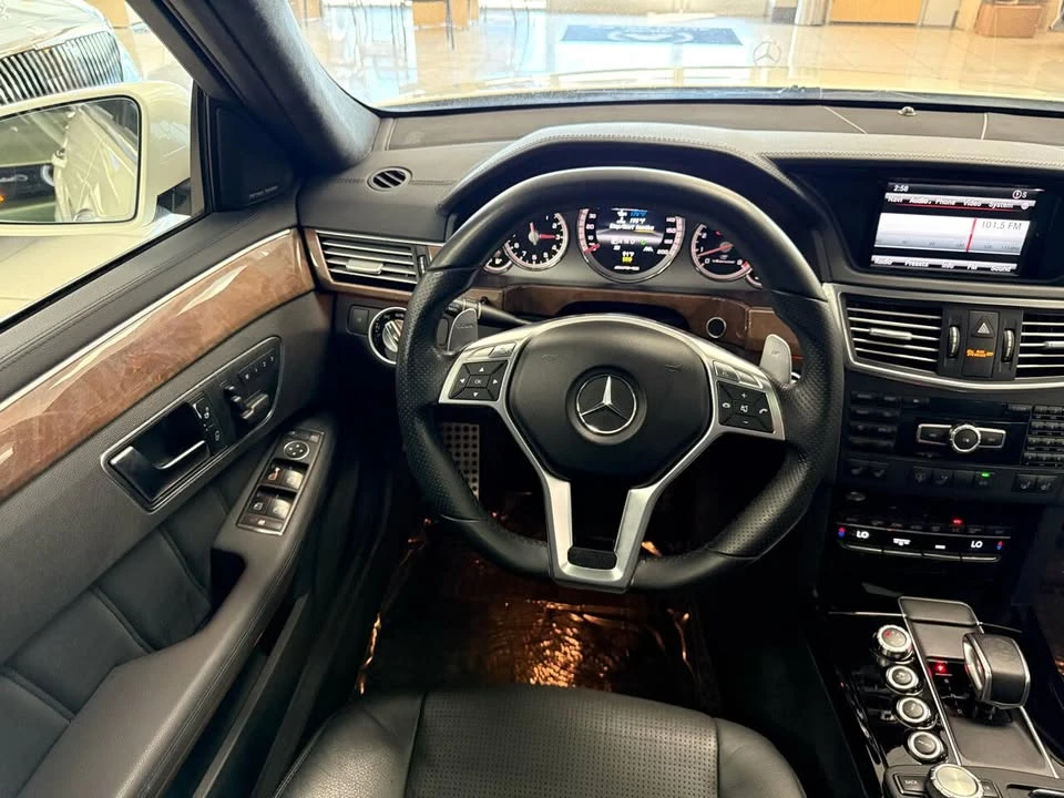 2013 Mercedes-Benz W212 E-Class - Image 10 of 20
