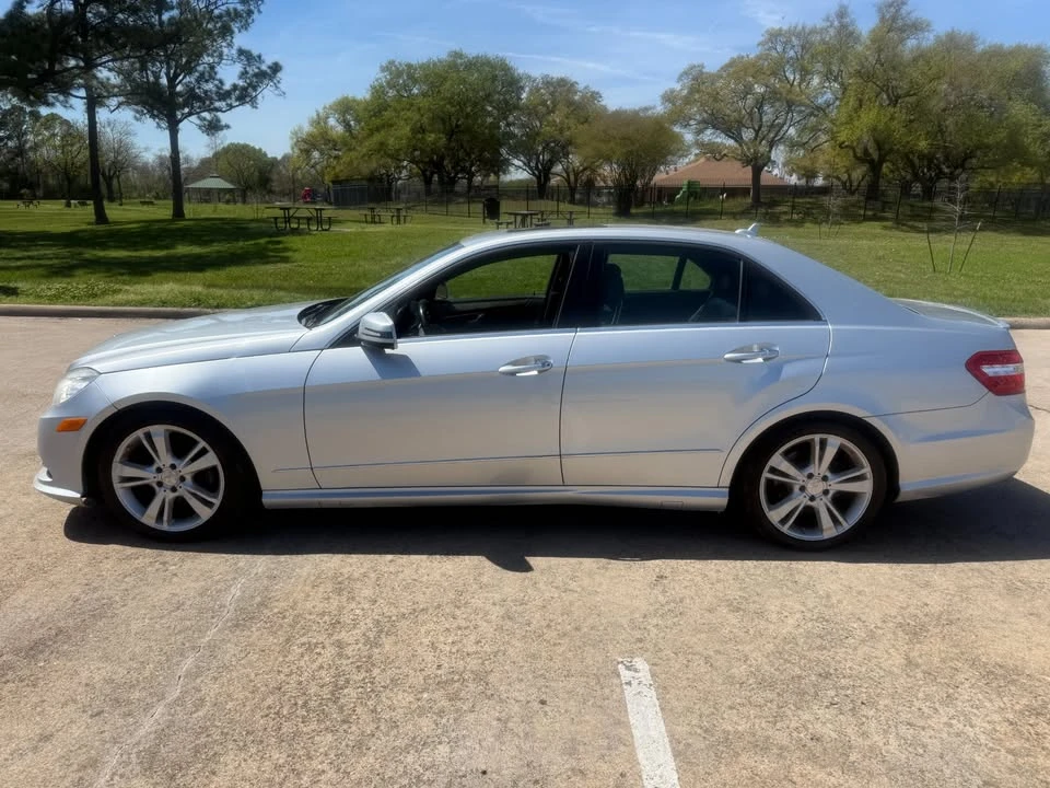 2013 Mercedes-Benz W212 E-Class - Image 7 of 19