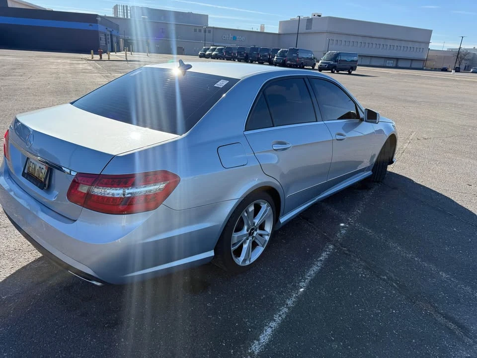 2013 Mercedes-Benz W212 E-Class - Image 6 of 16