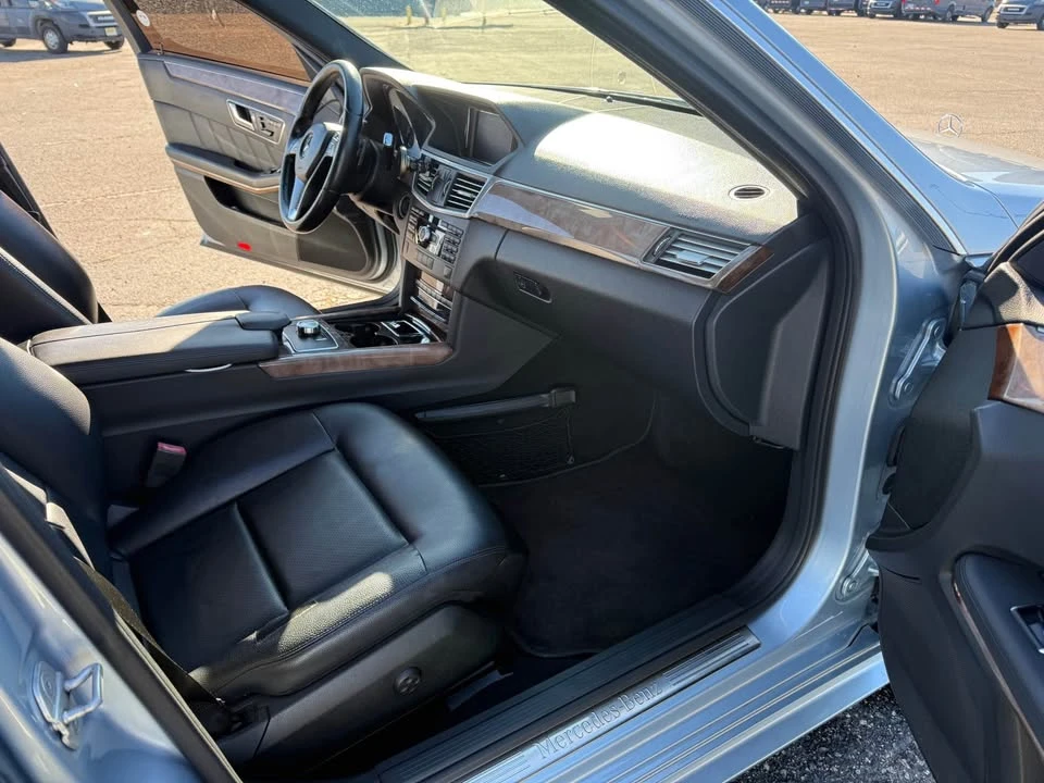 2013 Mercedes-Benz W212 E-Class - Image 10 of 16