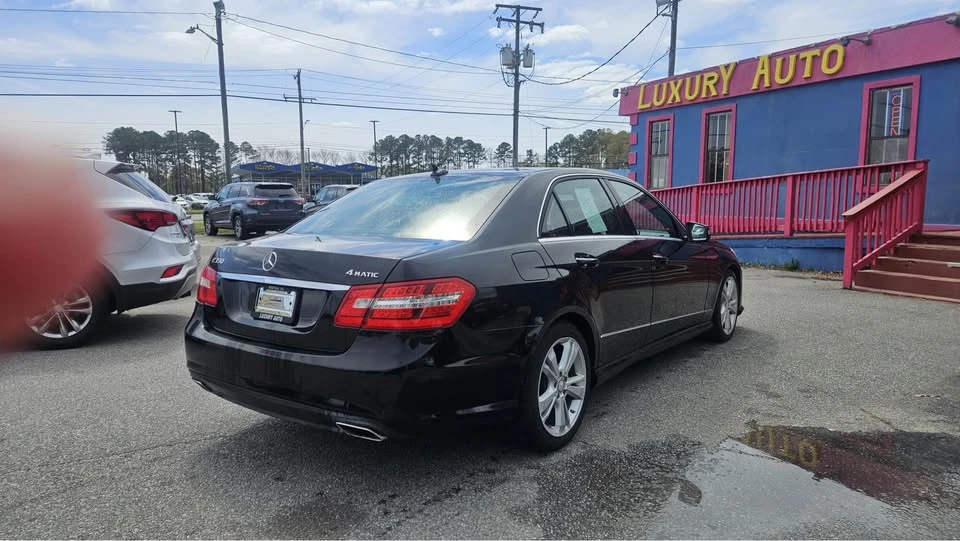 2013 Mercedes-Benz W212 E-Class - Image 11 of 19