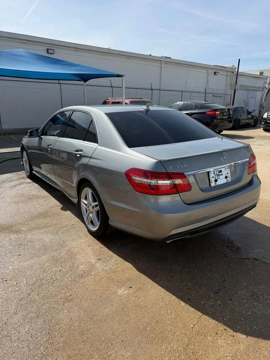 2013 Mercedes-Benz W212 E-Class - Image 3 of 15