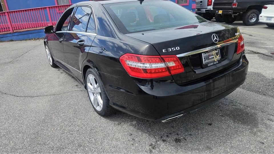 2013 Mercedes-Benz W212 E-Class - Image 12 of 19
