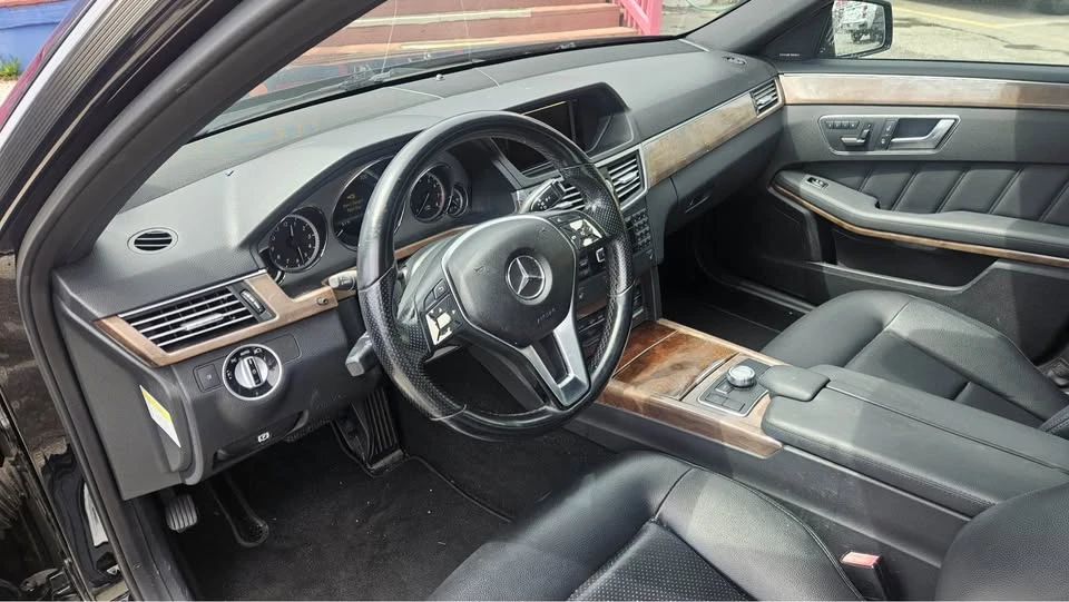 2013 Mercedes-Benz W212 E-Class - Image 14 of 19