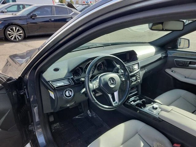 2013 Mercedes-Benz W212 E-Class - Image 9 of 20