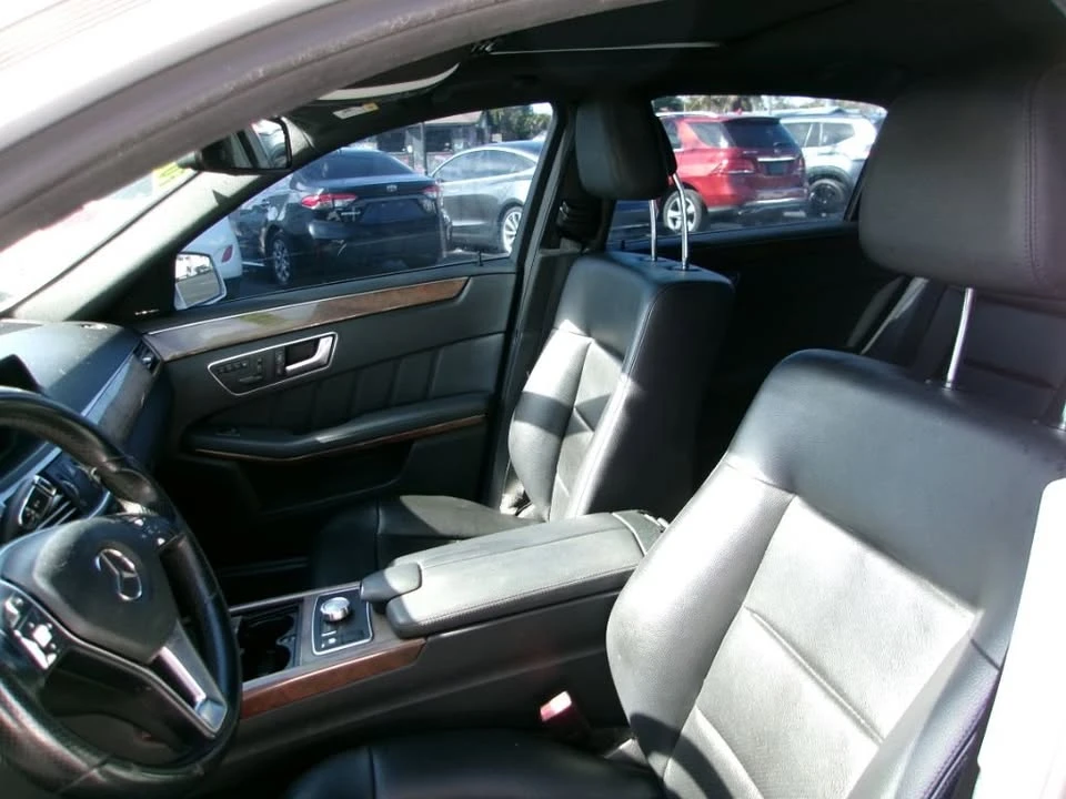 2013 Mercedes-Benz W212 E-Class - Image 11 of 15