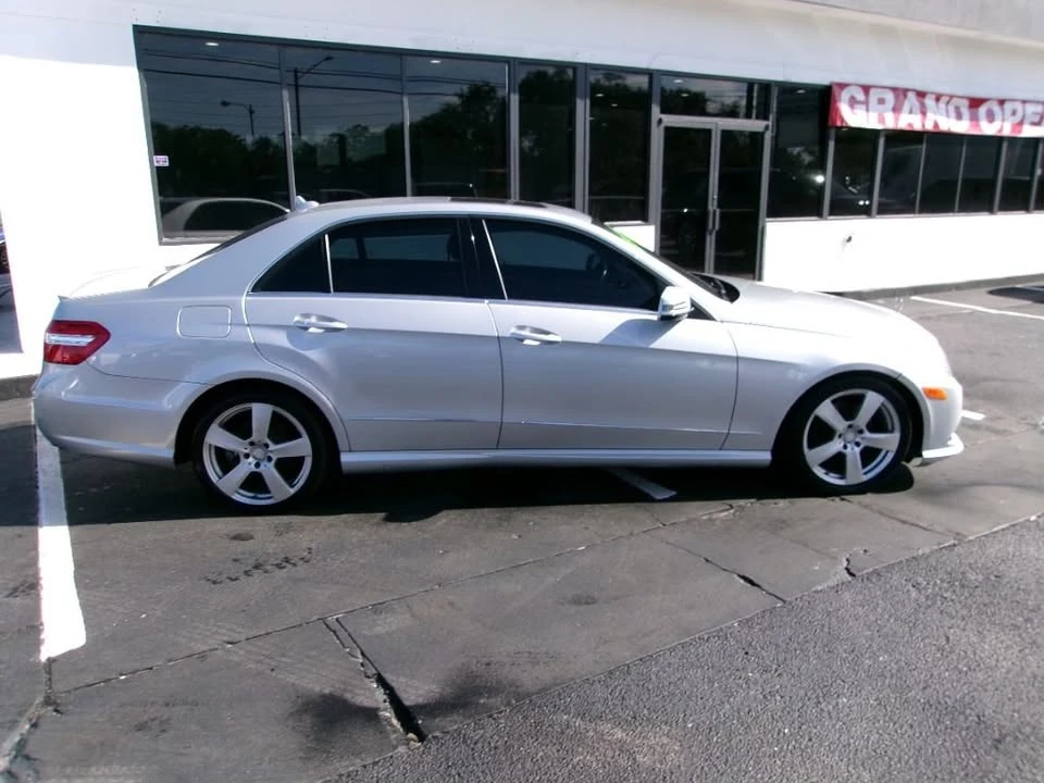 2013 Mercedes-Benz W212 E-Class - Image 2 of 15