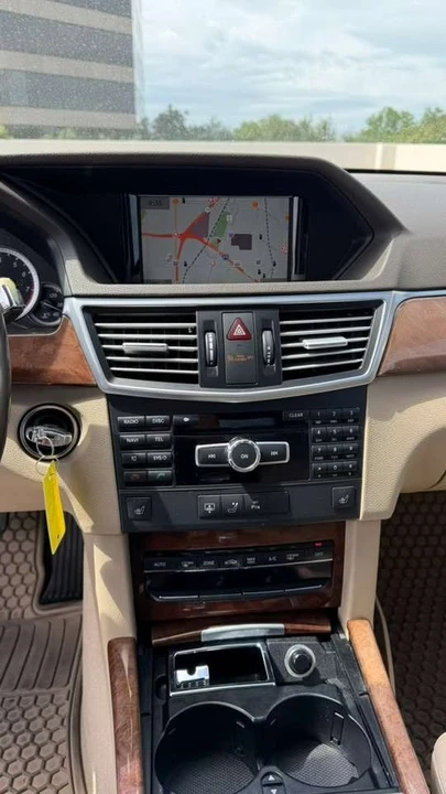 2013 Mercedes-Benz W212 E-Class - Image 10 of 11