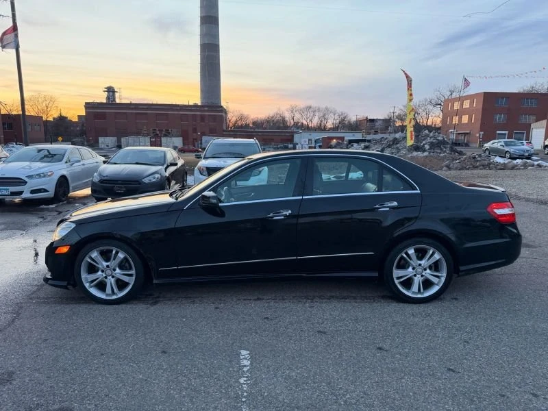 2013 Mercedes-Benz W212 E-Class - Image 3 of 20