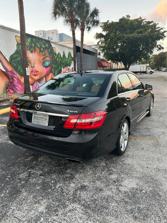 2013 Mercedes-Benz W212 E-Class - Image 6 of 11