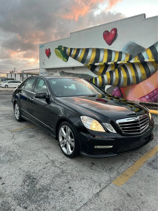 2013 Mercedes-Benz W212 E-Class - Image 5 of 11