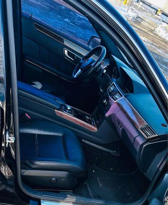 2013 Mercedes-Benz W212 E-Class - Image 5 of 9