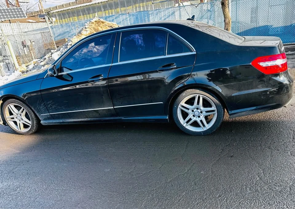 2013 Mercedes-Benz W212 E-Class - Image 4 of 9