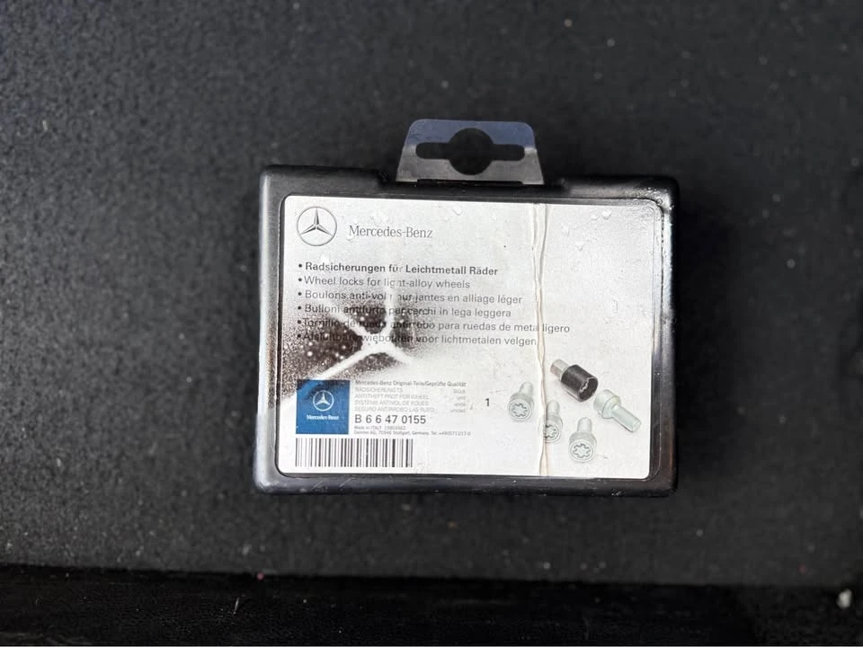 2013 Mercedes-Benz W212 E-Class - Image 11 of 19