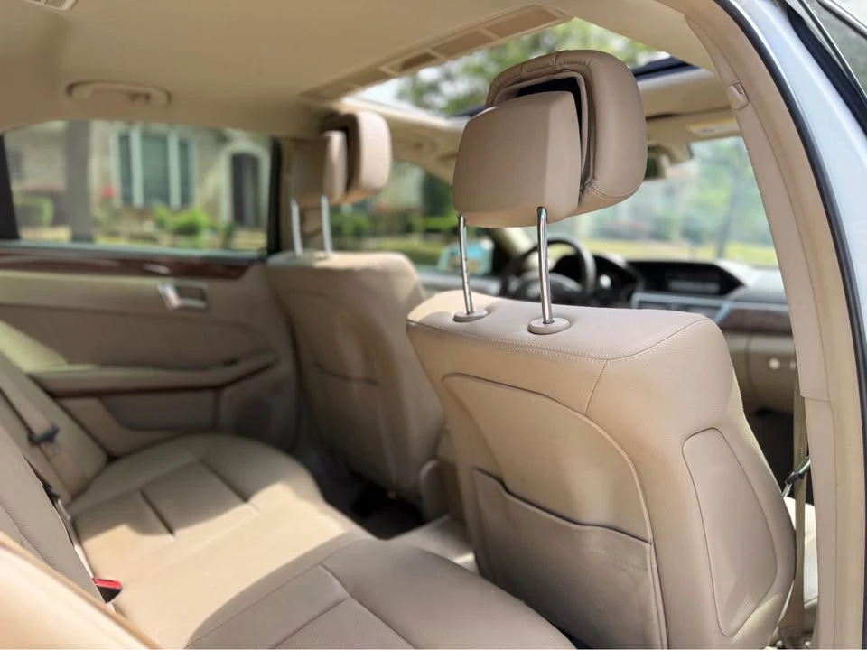 2013 Mercedes-Benz W212 E-Class - Image 13 of 19