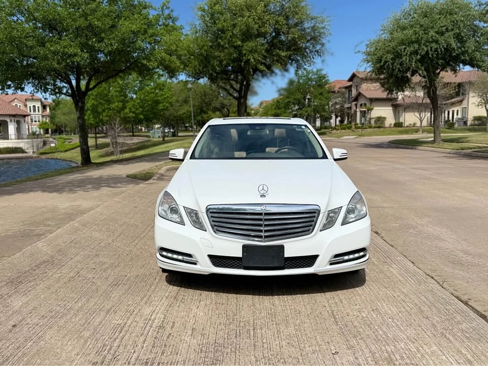 2013 Mercedes-Benz W212 E-Class - Image 2 of 19