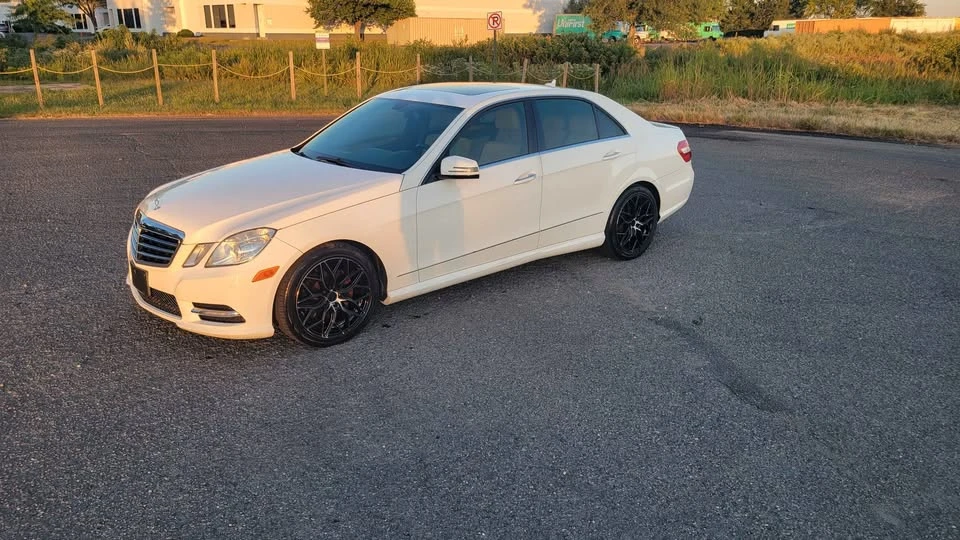 2013 Mercedes-Benz W212 E-Class - Image 6 of 17