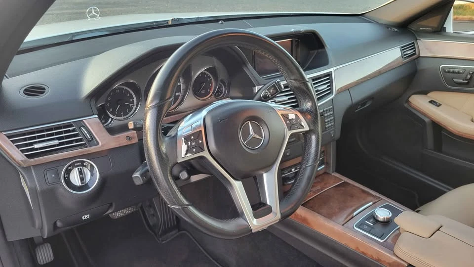 2013 Mercedes-Benz W212 E-Class - Image 13 of 17