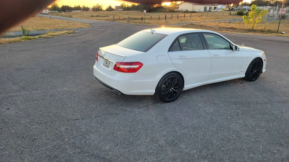 2013 Mercedes-Benz W212 E-Class - Image 7 of 17