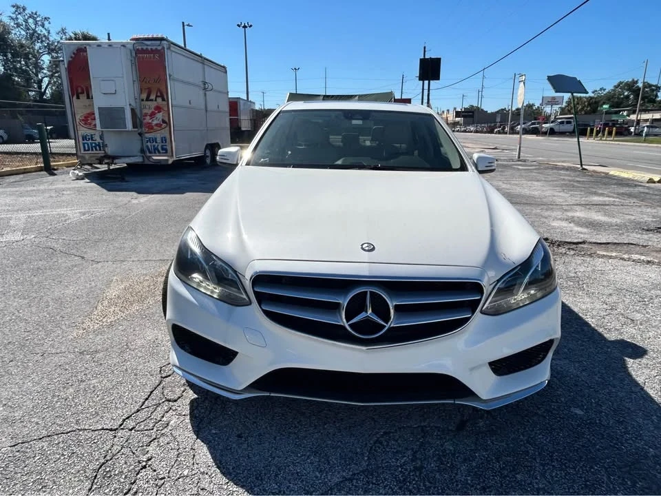 2013 Mercedes-Benz W212 E-Class - Image 2 of 12