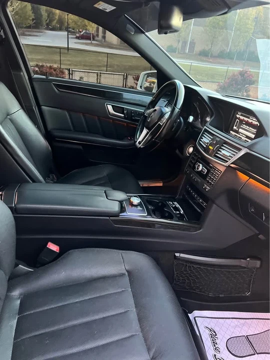 2013 Mercedes-Benz W212 E-Class - Image 16 of 19