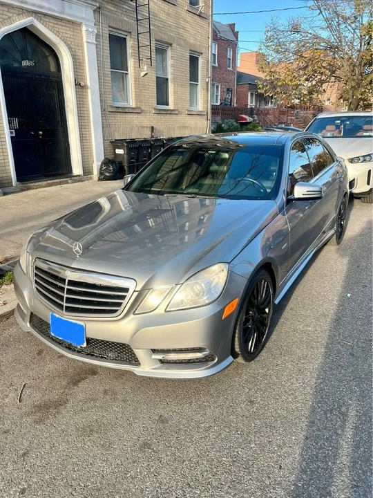 2013 Mercedes-Benz W212 E-Class - Image 2 of 14