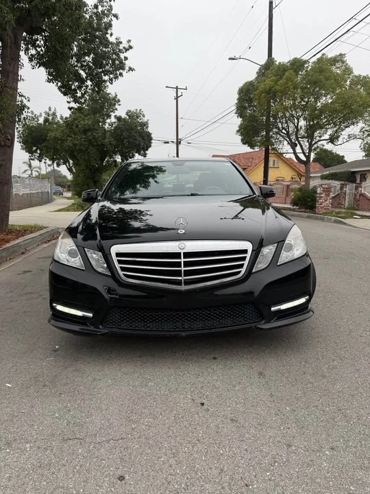 2013 Mercedes-Benz W212 E-Class - Image 3 of 8