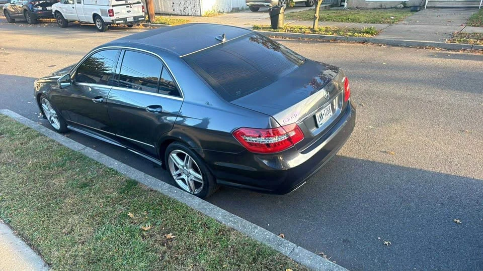 2013 Mercedes-Benz W212 E-Class - Image 5 of 7