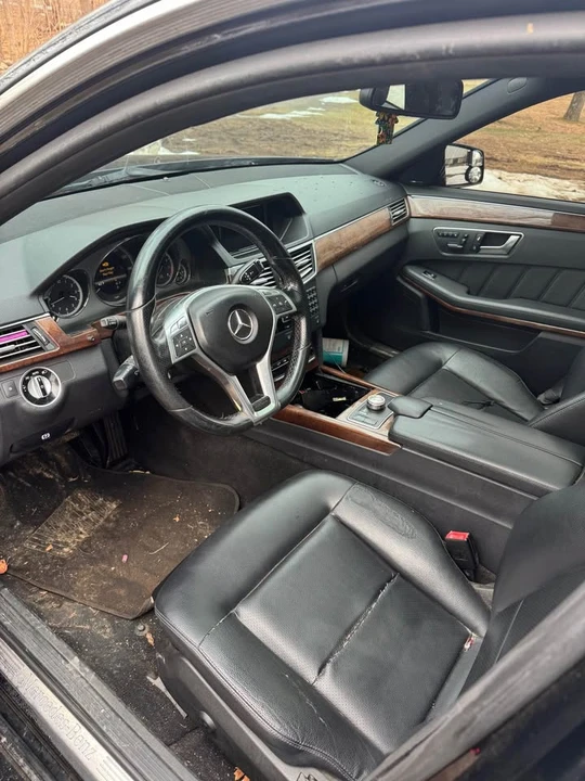 2013 Mercedes-Benz W212 E-Class - Image 8 of 9
