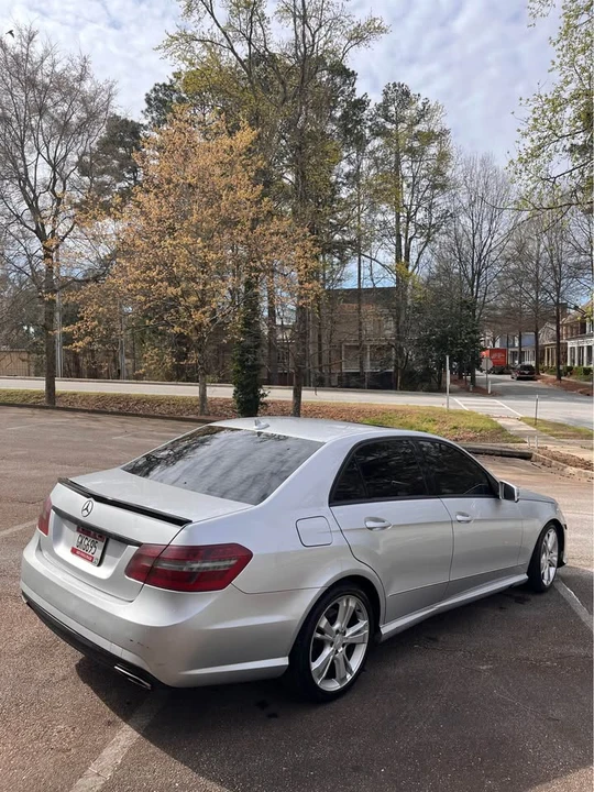 2013 Mercedes-Benz W212 E-Class - Image 5 of 11