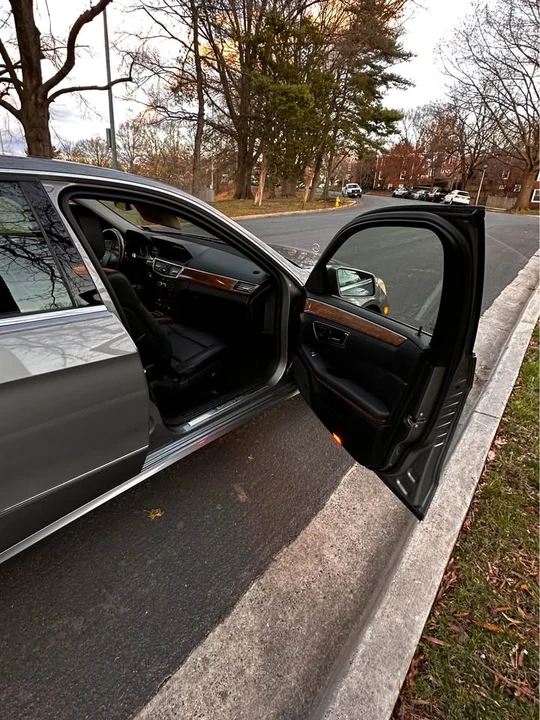 2013 Mercedes-Benz W212 E-Class - Image 6 of 10