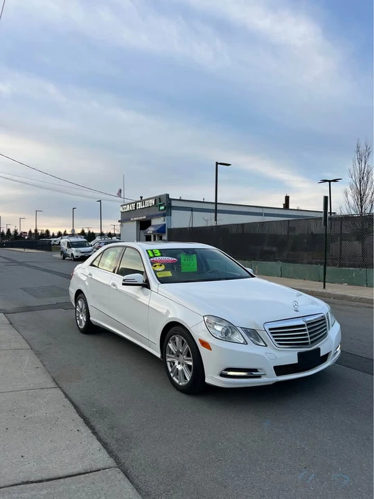 2013 Mercedes-Benz W212 E-Class - Image 2 of 12