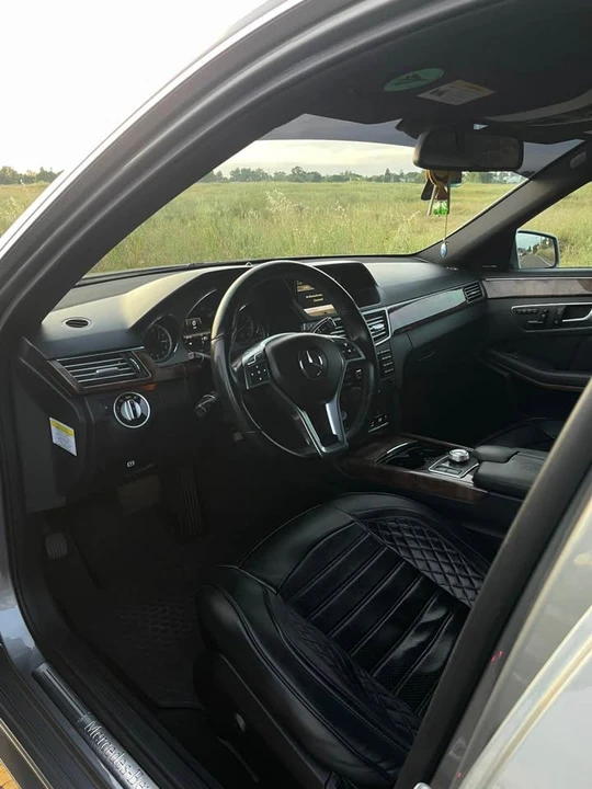 2013 Mercedes-Benz W212 E-Class - Image 9 of 11