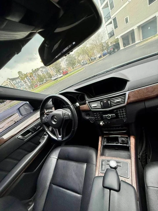 2013 Mercedes-Benz W212 E-Class - Image 13 of 18