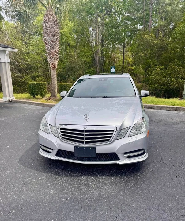 2013 Mercedes-Benz W212 E-Class - Image 2 of 18