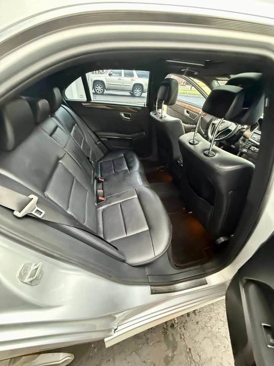 2013 Mercedes-Benz W212 E-Class - Image 12 of 18