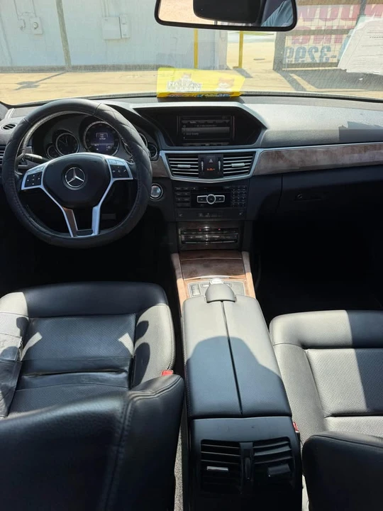 2013 Mercedes-Benz W212 E-Class - Image 9 of 13