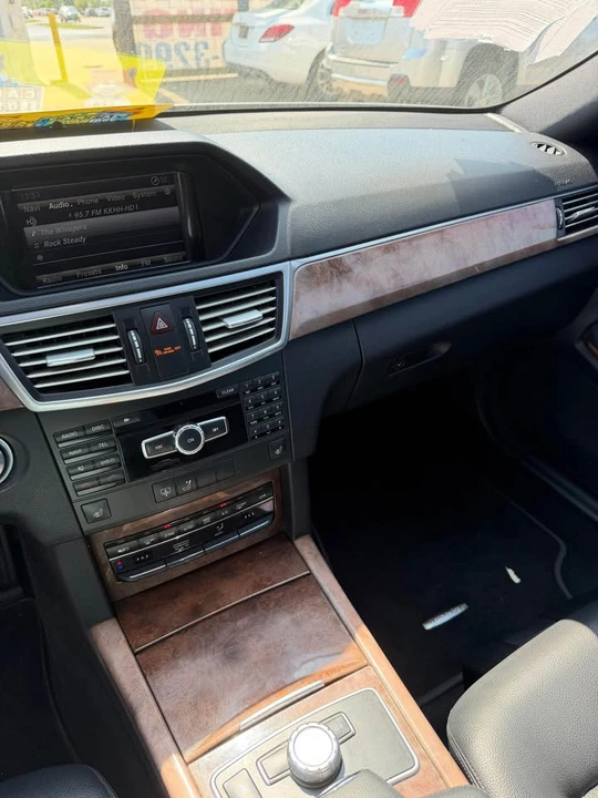 2013 Mercedes-Benz W212 E-Class - Image 12 of 13