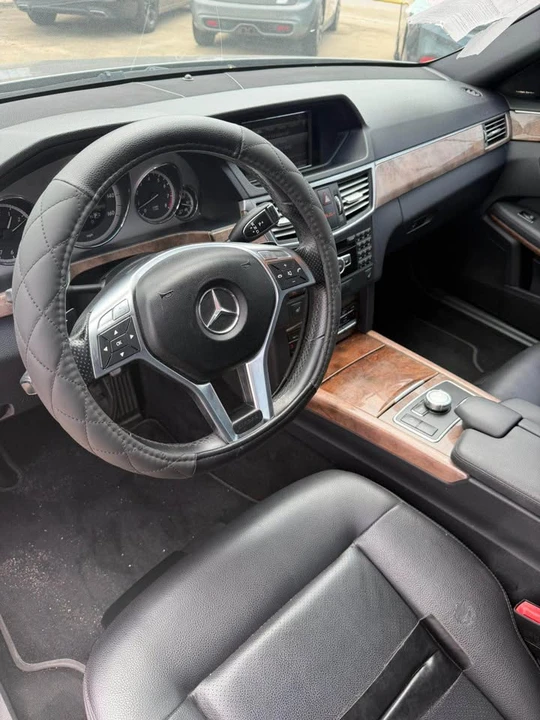 2013 Mercedes-Benz W212 E-Class - Image 9 of 12