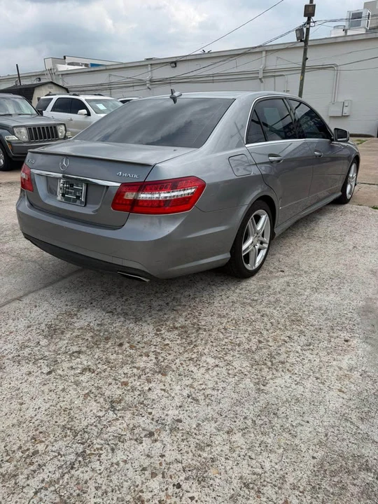 2013 Mercedes-Benz W212 E-Class - Image 2 of 12