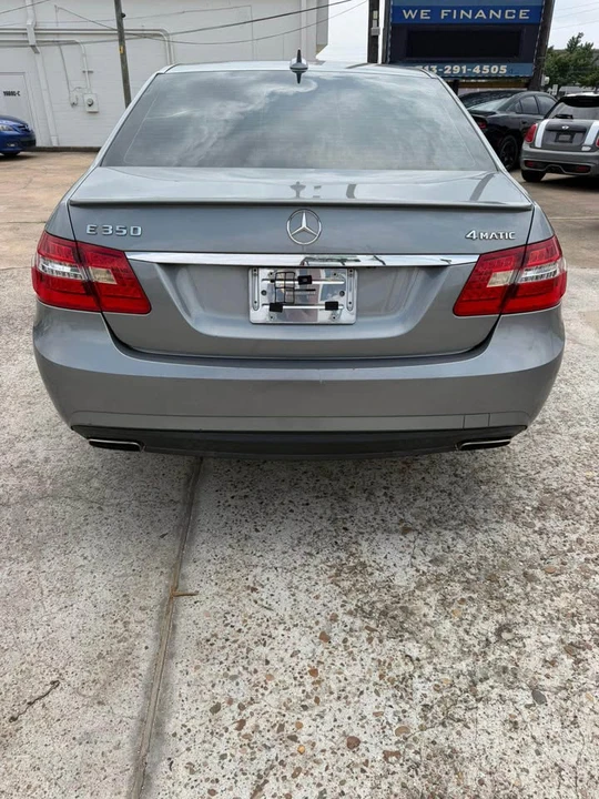 2013 Mercedes-Benz W212 E-Class - Image 4 of 12