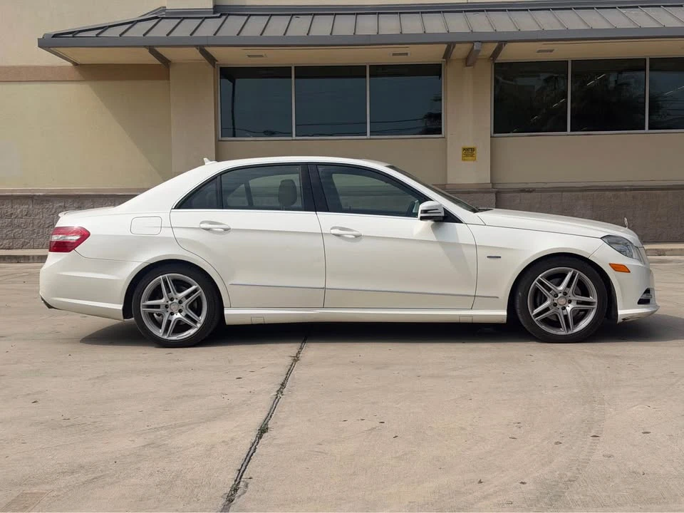 2013 Mercedes-Benz W212 E-Class - Image 13 of 17