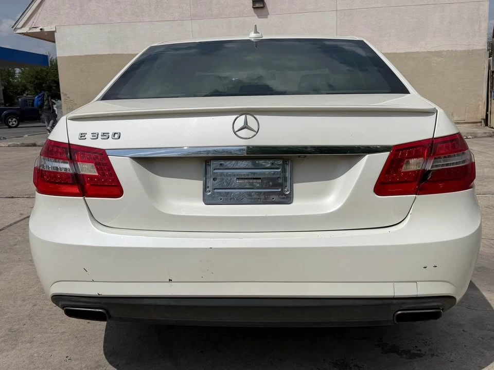 2013 Mercedes-Benz W212 E-Class - Image 8 of 17