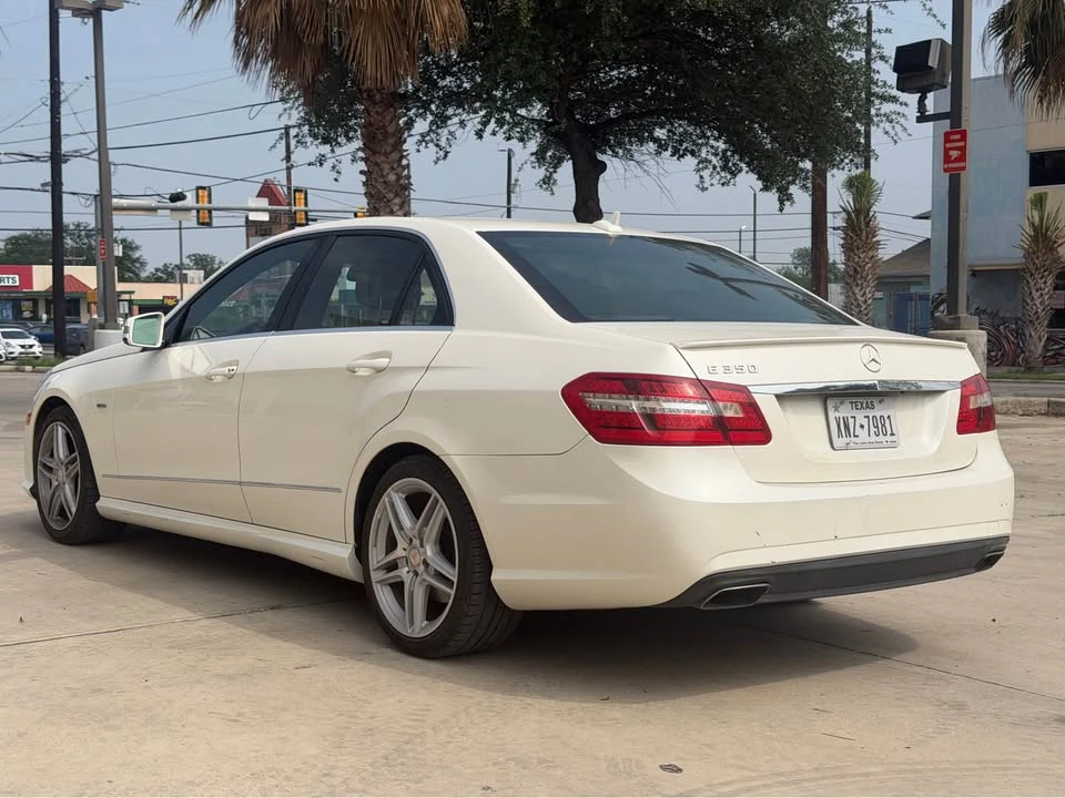 2013 Mercedes-Benz W212 E-Class - Image 15 of 17