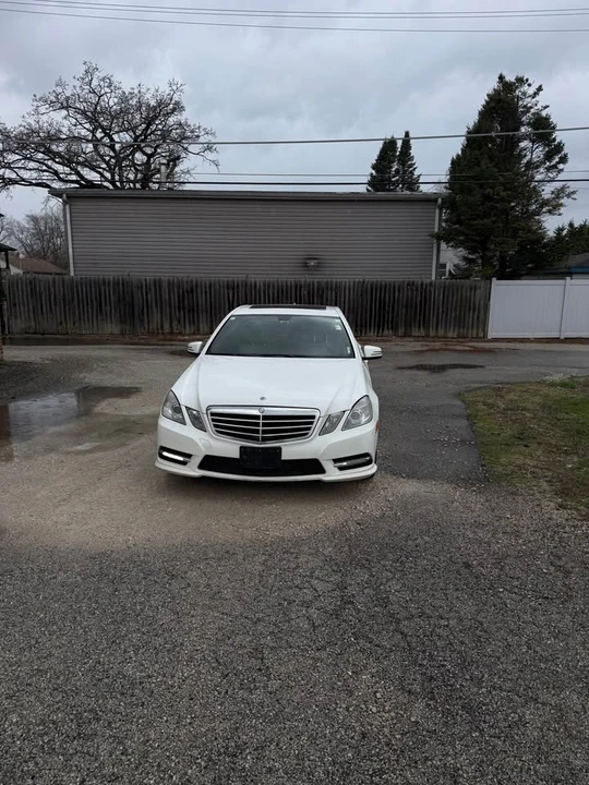 2013 Mercedes-Benz W212 E-Class - Image 2 of 20