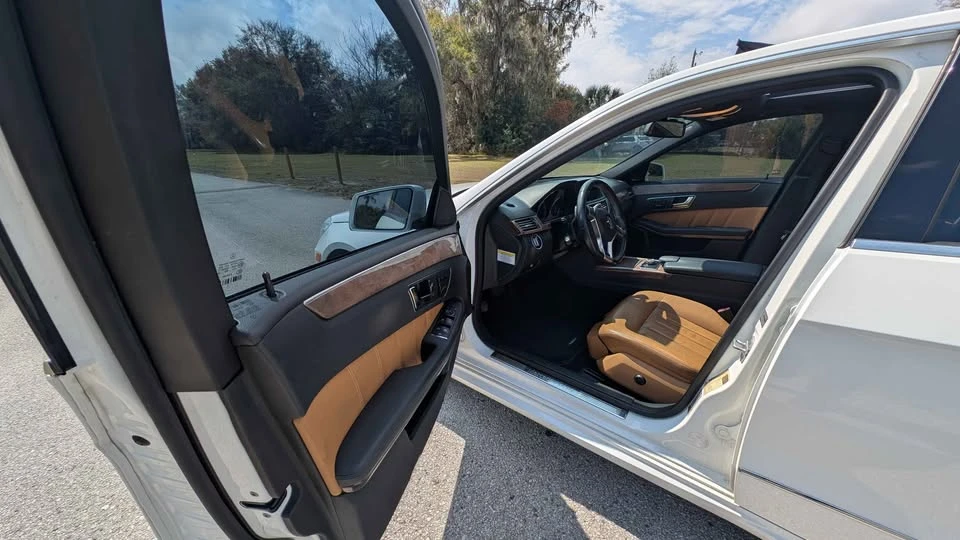 2013 Mercedes-Benz W212 E-Class - Image 13 of 18